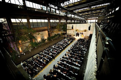 philadelphia-urban-outfitters-warehouse-wedding-ceremony philadelphia-urban-outfitters-warehouse-wedding-ceremony