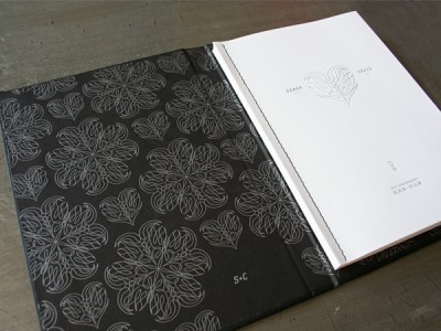 _0002_sof_engagementbook_open