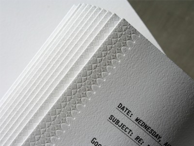 _0003_sof_engagementbook_frenchfoldedge