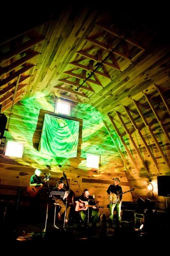 barn-wedding-reception4