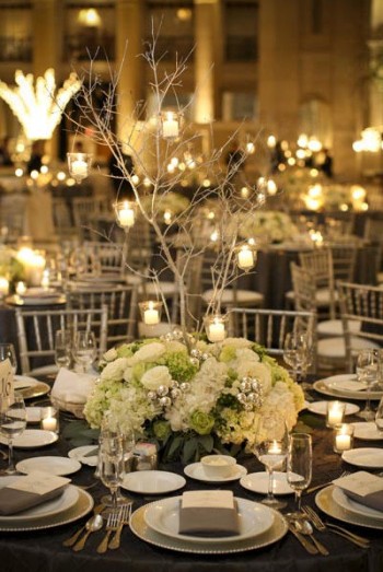 green-white-silver-branch-centerpiece