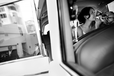 vintage-getaway-car-wedding