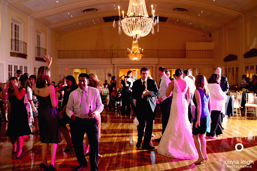 minneapolis wedding photographer olivia leigh lafayette club dancing-327-copy