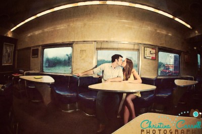 planes-trains-engagement-session-12