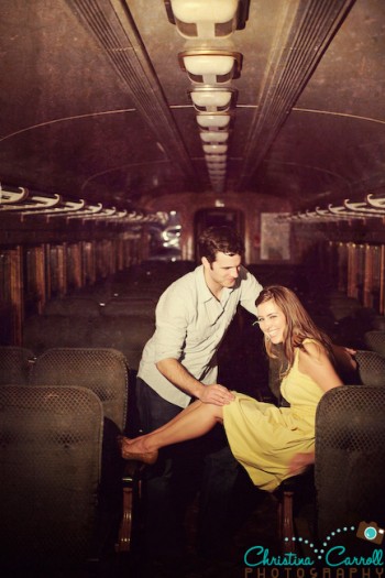 planes-trains-engagement-session-18