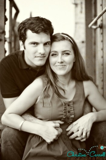 planes-trains-engagement-session-33