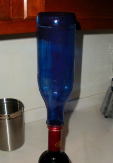 diy-painted-wine-bottles diy-painted-wine-bottles