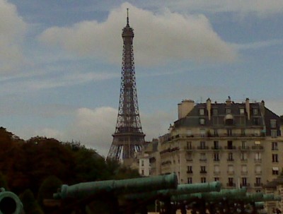 tour-eiffel-from-hotel-des-invalides