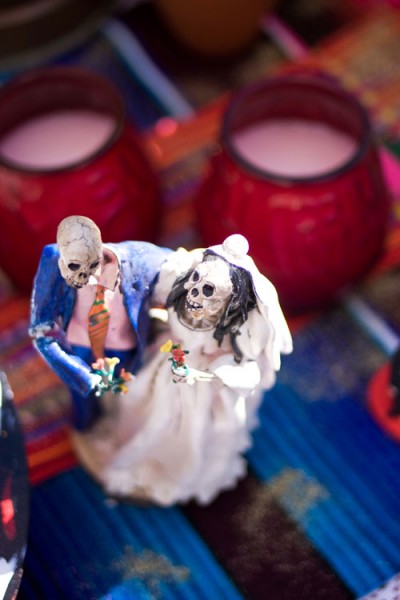 day-of-the-dead-wedding-cake-topper day-of-the-dead-wedding-cake-topper