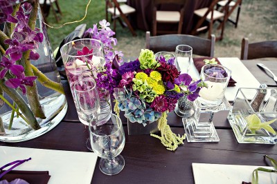 purple-green-yellow-pink-low-lush-estate-table-centerpiece