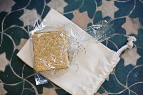 graham-crackers-for-smores graham-crackers-for-smores