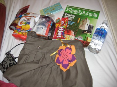 Bridesmaids gifts, Wedding day survival kit