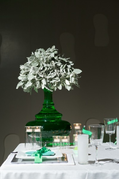aqua white and kelly green tabletop centerpieces