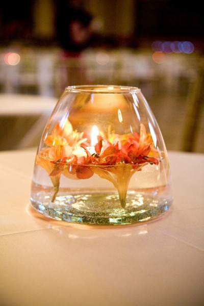 red-yellow-submerged-flower-centerpiece red-yellow-submerged-flower-centerpiece