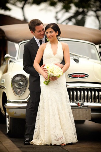 wedding-portrait-in-front-of-classic-car