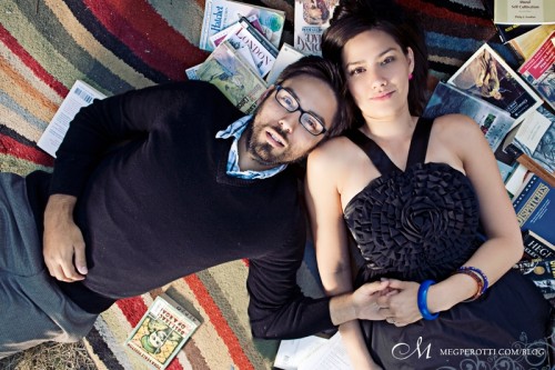 blanket-books-engagement-photos blanket-books-engagement-photos