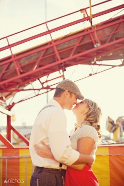 carnival-engagement-photos