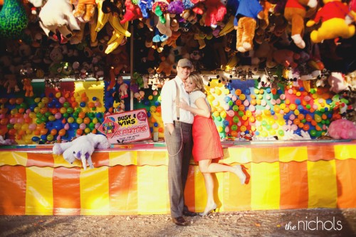 carnival-fair-games-engagement-photos