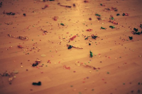 confetti confetti