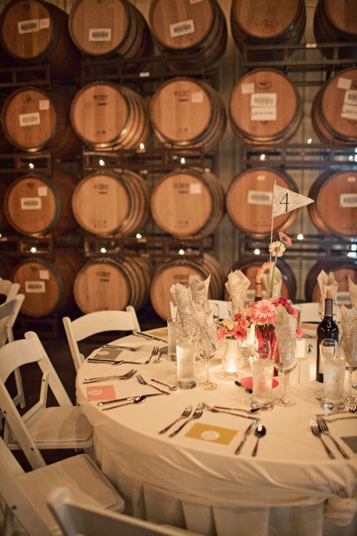white-and-pink-wedding-centerpieces