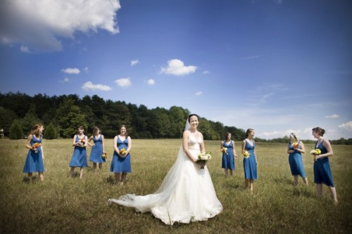 bridesmaids-blue-dresses bridesmaids-blue-dresses