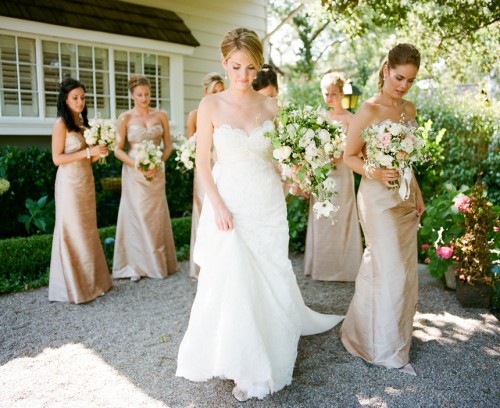 champagne-bridesmaids