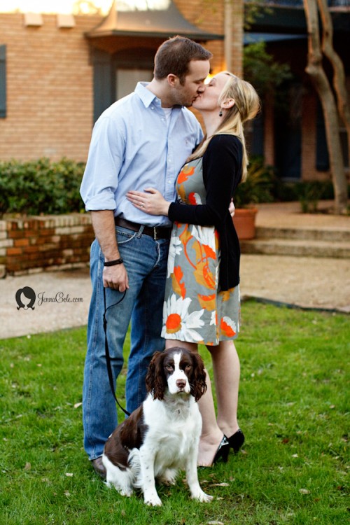 engagement-photos-with-pup engagement-photos-with-pup