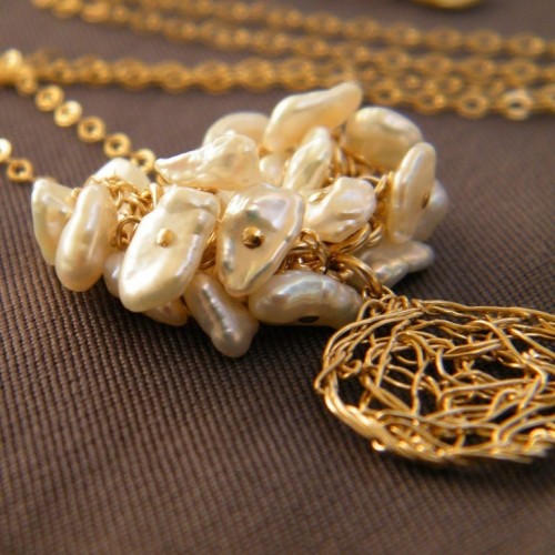 crocheted-gold-necklace crocheted-gold-necklace