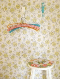 crocheted-hanger-diy-wedding-ideas crocheted-hanger-diy-wedding-ideas
