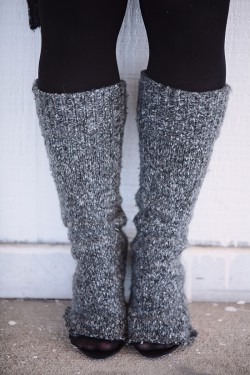 glamorous-gray-engagement-photos-12