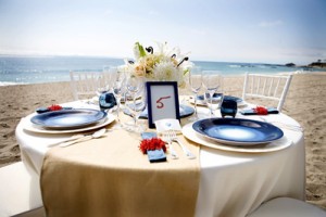 linen table runner