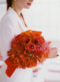 orange-and-red-bridal-bouquet orange-and-red-bridal-bouquet