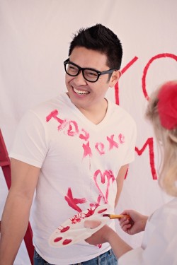 paint-your-love-red-and-white-engagement-photos-5