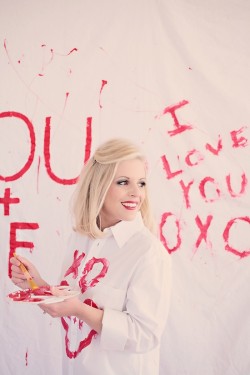 paint-your-love-red-and-white-engagement-photos-6 paint-your-love-red-and-white-engagement-photos-6