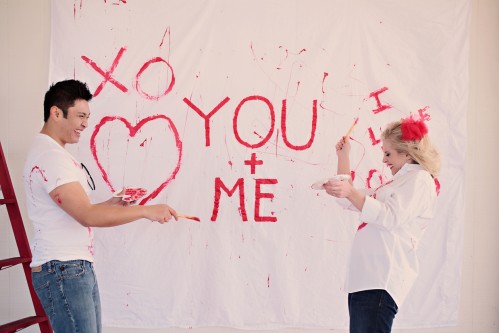 paint-your-love-red-and-white-engagement-photos-7 paint-your-love-red-and-white-engagement-photos-7