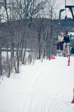 skiing-engagement-photos-bear-creek-mountain-10 skiing-engagement-photos-bear-creek-mountain-10