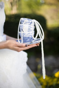 Alice in Wonderland Wedding Party Ideas-07