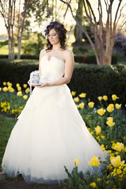 Alice in Wonderland Wedding Party Ideas-08
