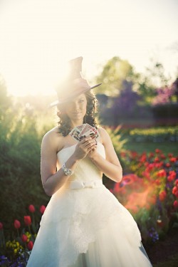 Alice in Wonderland Wedding Party Ideas-18