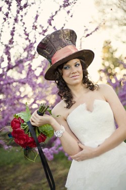 Alice in Wonderland Wedding Party Ideas-21