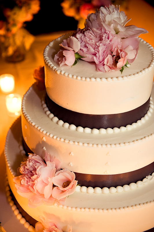 Real Weddings: Kathy + Tony Ivory Wedding Cake with Pink Flowers 