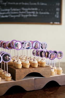 Unique Escort Card Ideas Cupcakes-02