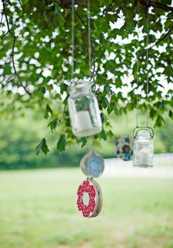 Mason Jars Strung from Trees Mason Jars Strung from Trees