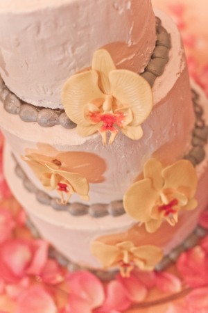 Yellow+gray+wedding+cake