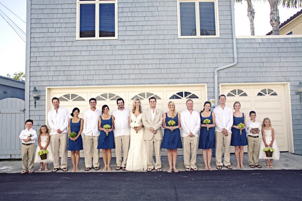 Something about summer makes me love nautical themed weddings even more