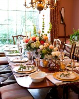 Gold-Coral-White-Elegant-Table
