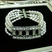6-strand-bracelet-dscn6597