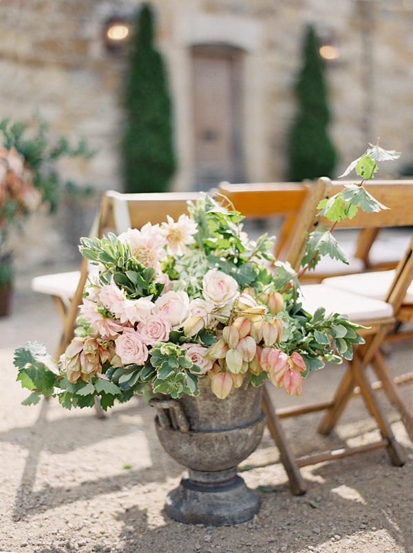 Flowers In Urn Ceremony Decor Elizabeth Anne Designs The Wedding Blog