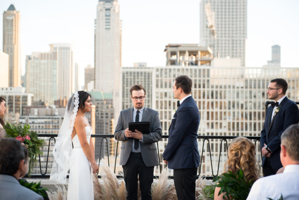 Chicago Rooftop Wedding Ceremony 3 Elizabeth Anne Designs The Chicago Rooftop Wedding Ceremony 3