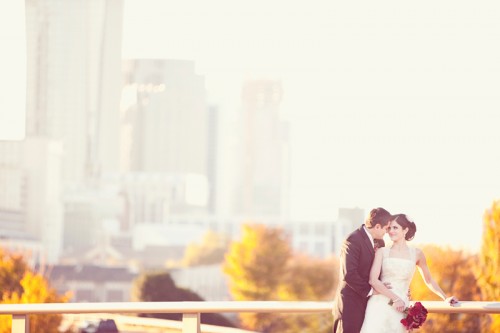 downtown-charlotte-skyline-wedding-portrait